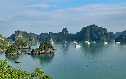 12 Days Glimpse of Cambodia Vietnam Laos Tour